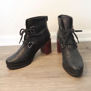 Sorel Black Leather Lace-up Rain Boot with Wine Color Rubber Heel